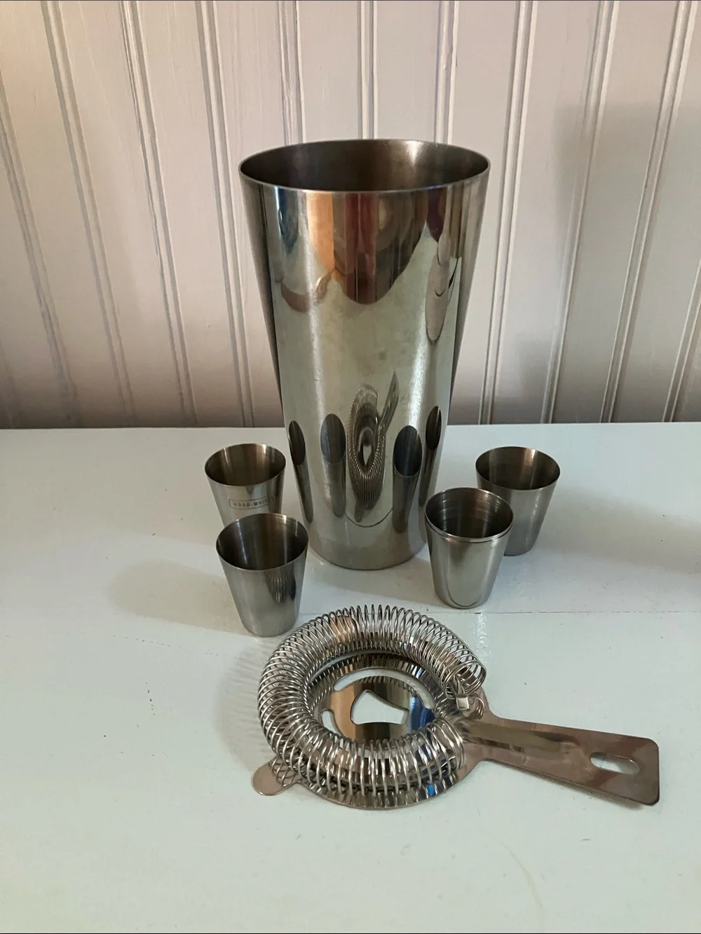 Vintage Stainless Steel Cocktail Shaker Set with 4 Jiggers and Strainer - Silver